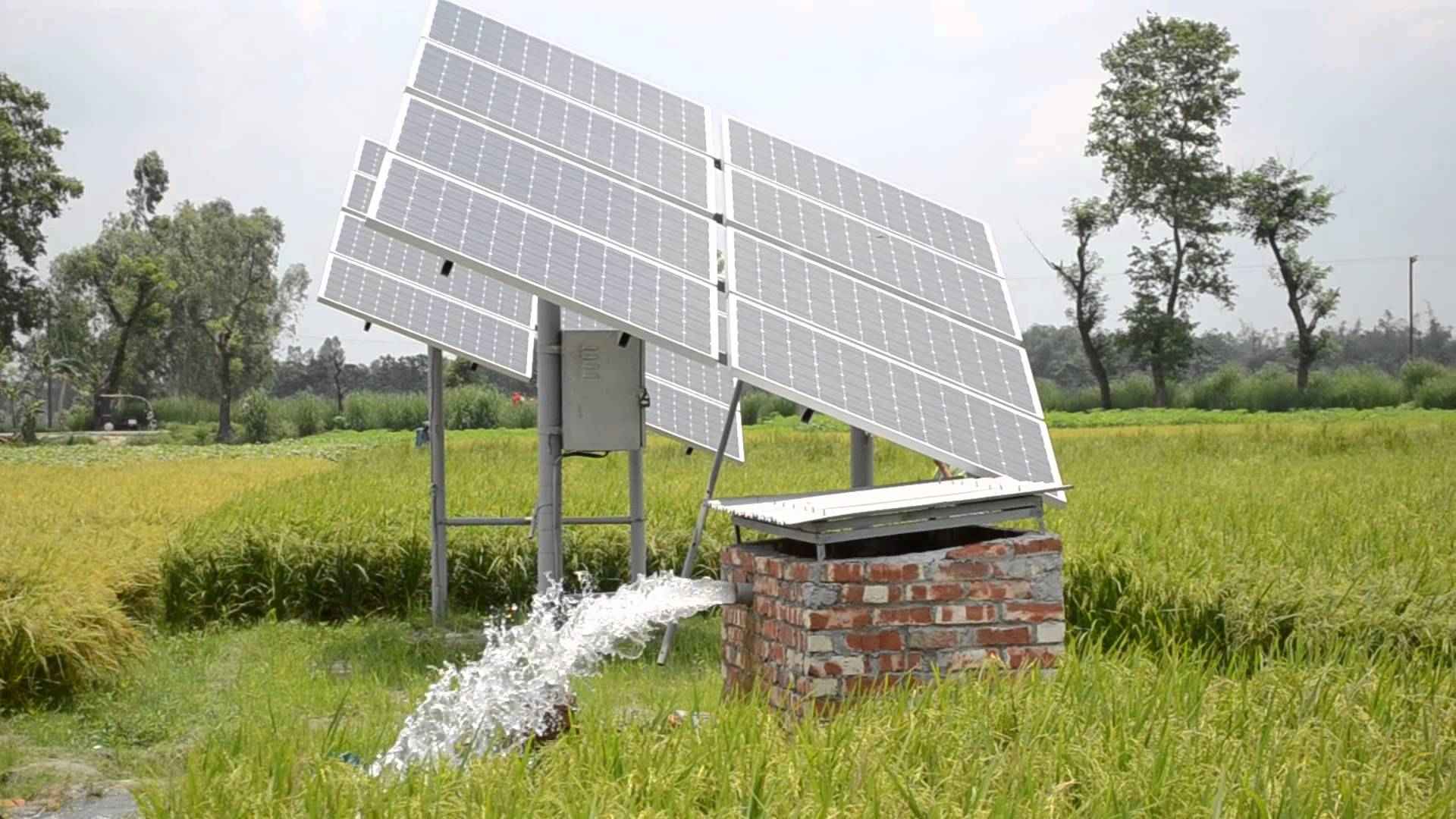 آب دهی پمپ آب خورشیدی