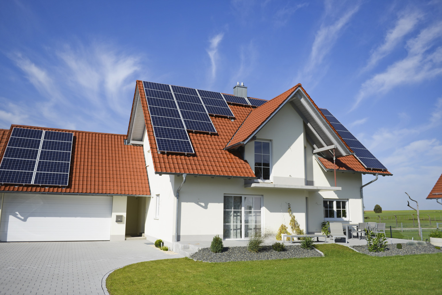 پنل خورشیدی برای خانه